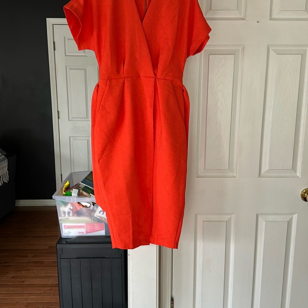 Orange Midi Sheath Dress with V-Neck for Cocktail